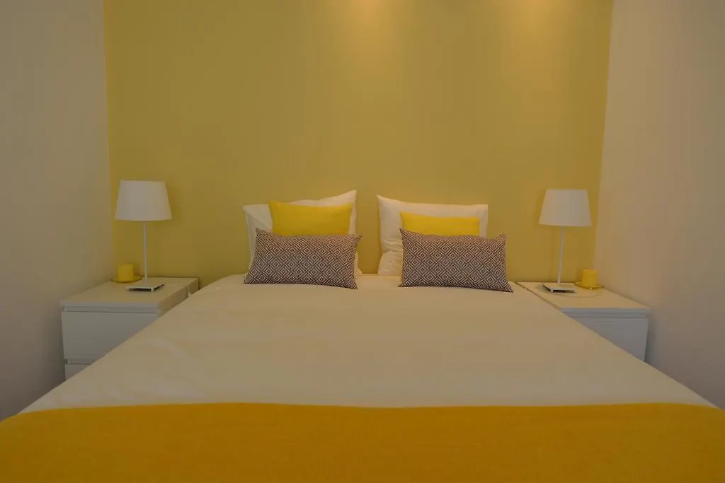 4U Lisbon II Guesthouse Konukevi