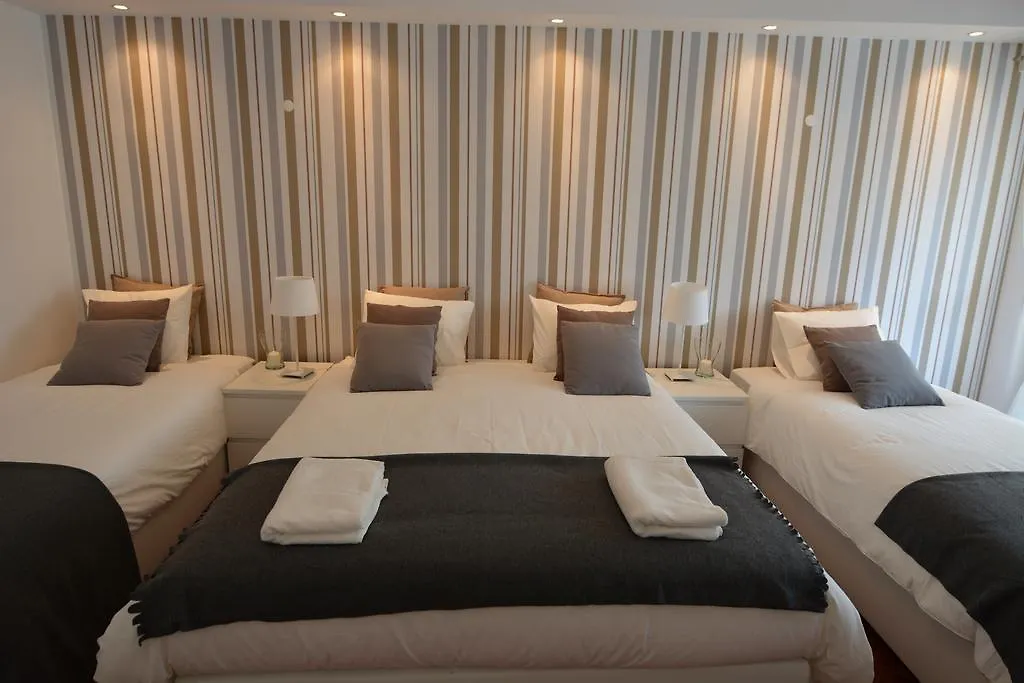 4U Lisbon II Guesthouse Konukevi